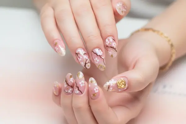 Gel Manicures & Nail Art